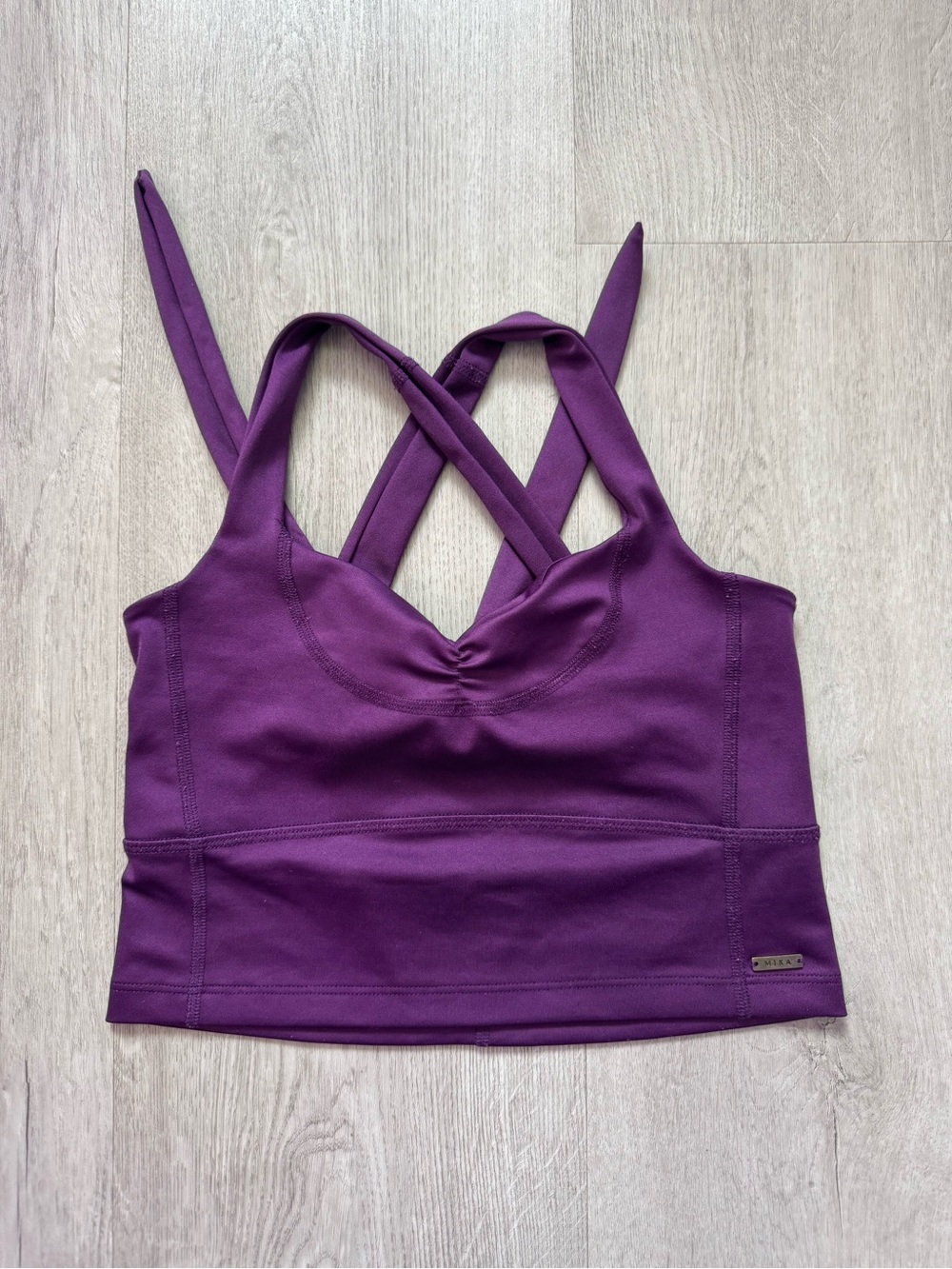 Mika Yoga crisscross Top